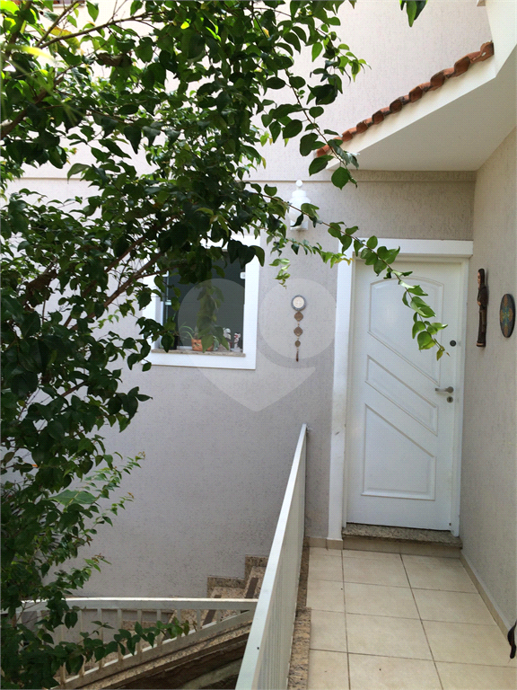 Sobrado Residencial/Comercial Venda/Locação- 2 quartos, 1 suíte, 3 vagas - Água Fria-São Paulo/SP