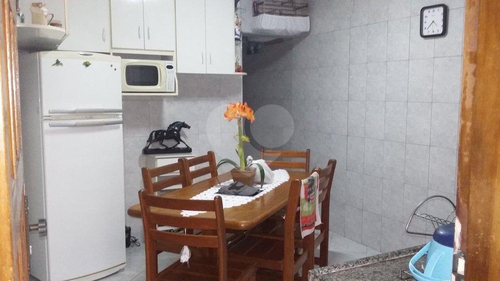 CASA COM 4 MORADIAS A VENDA NA AV. IMIRIM - TOTAL DE 7 DORMS E 8 VAGAS DE GARAGEM