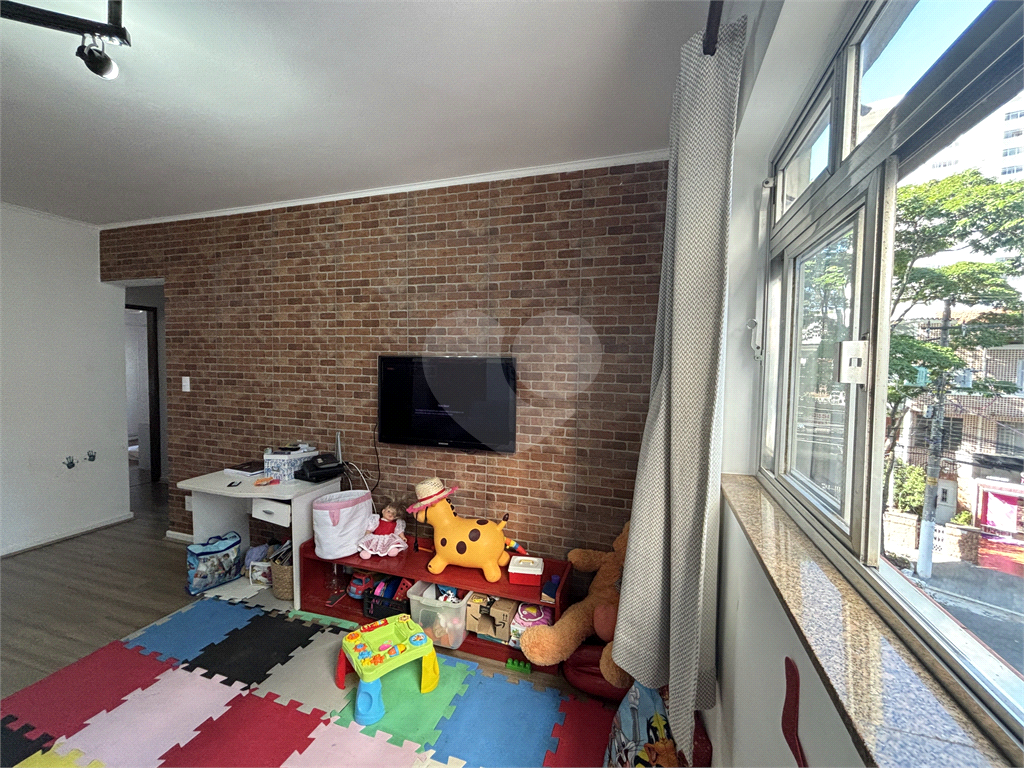 Apartamento com 80 m², distribuídos em 3 dormitórios - Locação e Venda