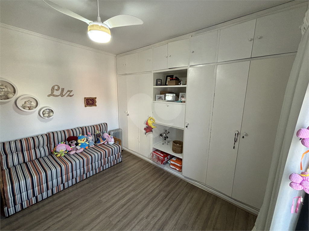 Apartamento com 80 m², distribuídos em 3 dormitórios - Locação e Venda