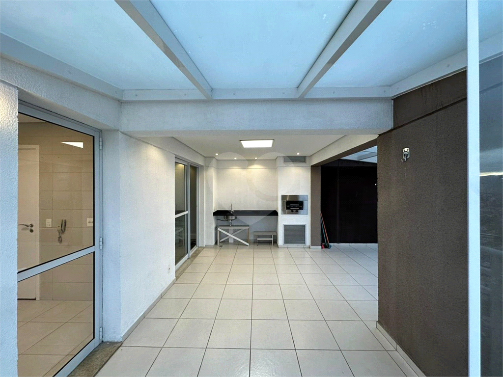 APARTAMENTO em VILA GUSTAVO