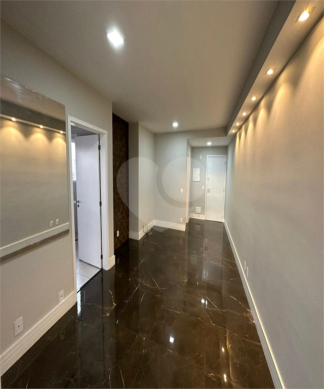 APARTAMENTO em VILA GUSTAVO