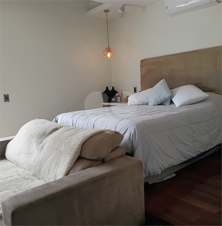 Sobrado a venda e locação no Tremembé