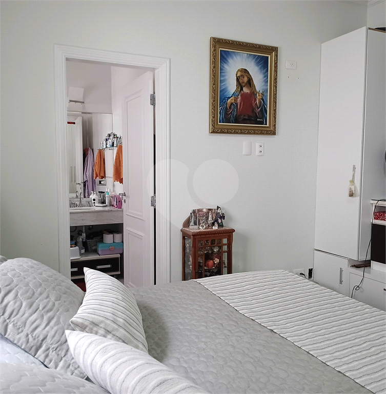 Sobrado a venda e locação no Tremembé