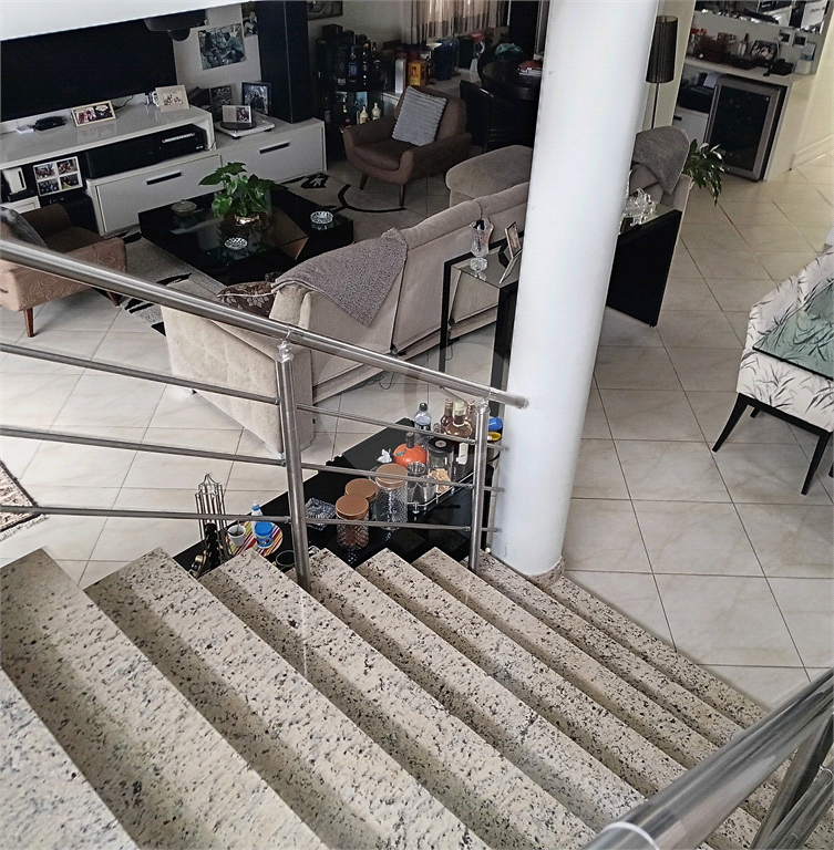 Sobrado a venda e locação no Tremembé