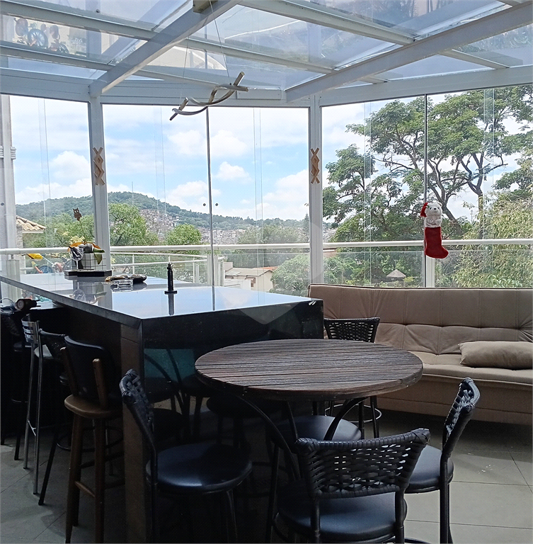 Sobrado a venda e locação no Tremembé