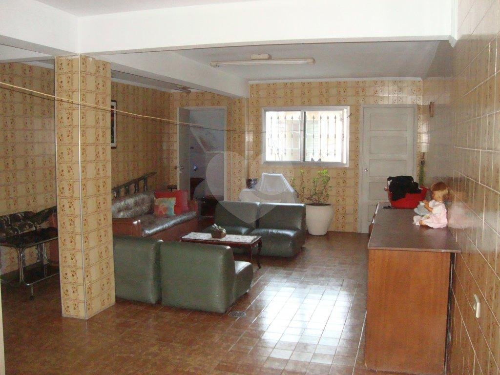 Sobrado à venda com 3 quartos, 245m² - Foto 14