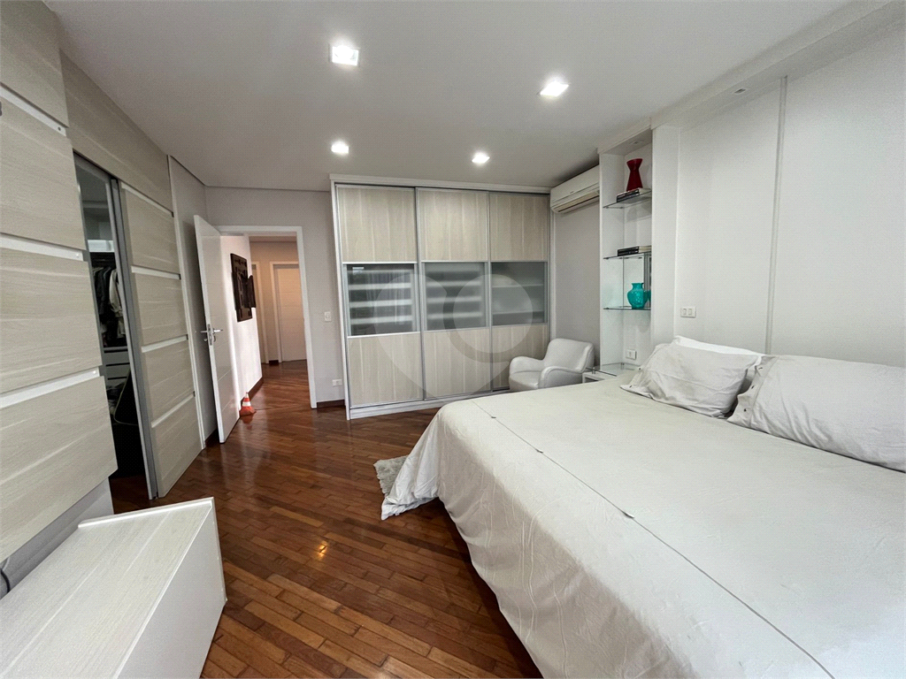 Sobrado Mobiliado Semi Novo em Condomínio - Tucuruvi