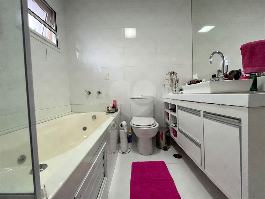 Sobrado Mobiliado Semi Novo em Condomínio - Tucuruvi