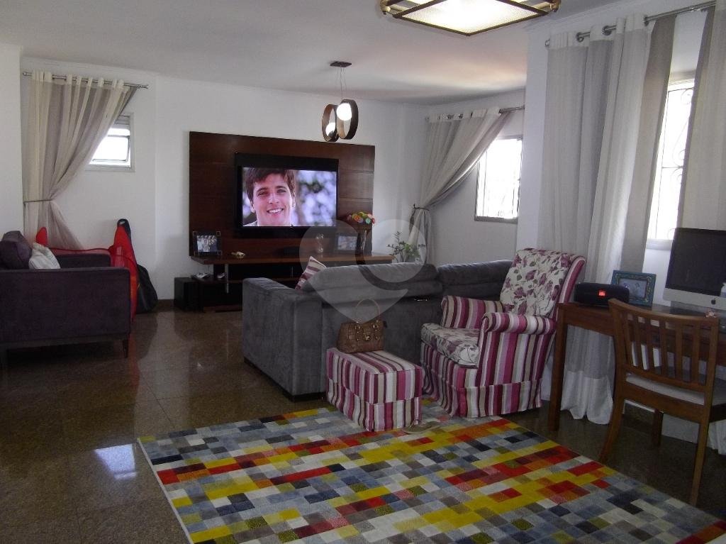 AMPLO APARTAMENTO TRAVESSA DA AVENIDA ÁGUA FRIA, COM 4 DORMITÓRIOS, 4 VAGAS