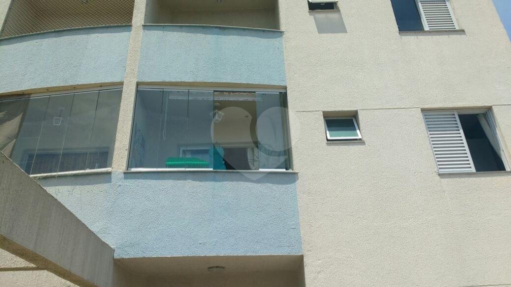 Apto a venda com 2 dormitórios 1 vaga no Bairro Vila Gustavo 