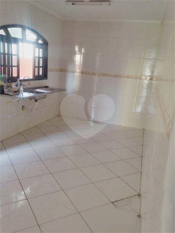 Sobrado à venda com 4 quartos, 160m² - Foto 2