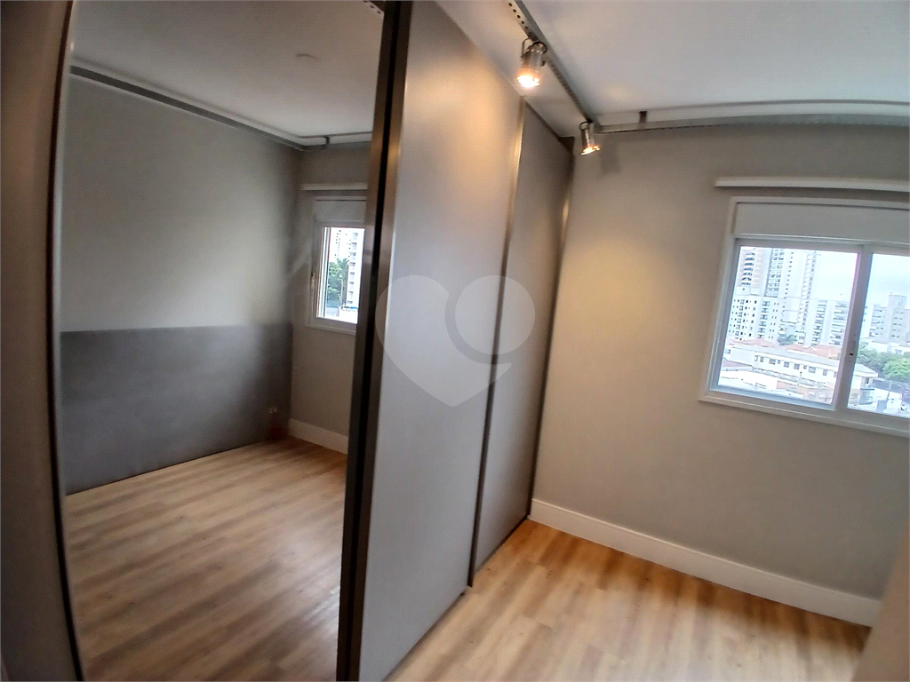 APARTAMENTO em VILA PAULICÉIA