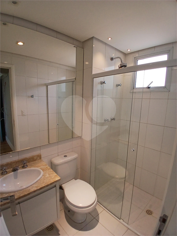 APARTAMENTO em VILA PAULICÉIA