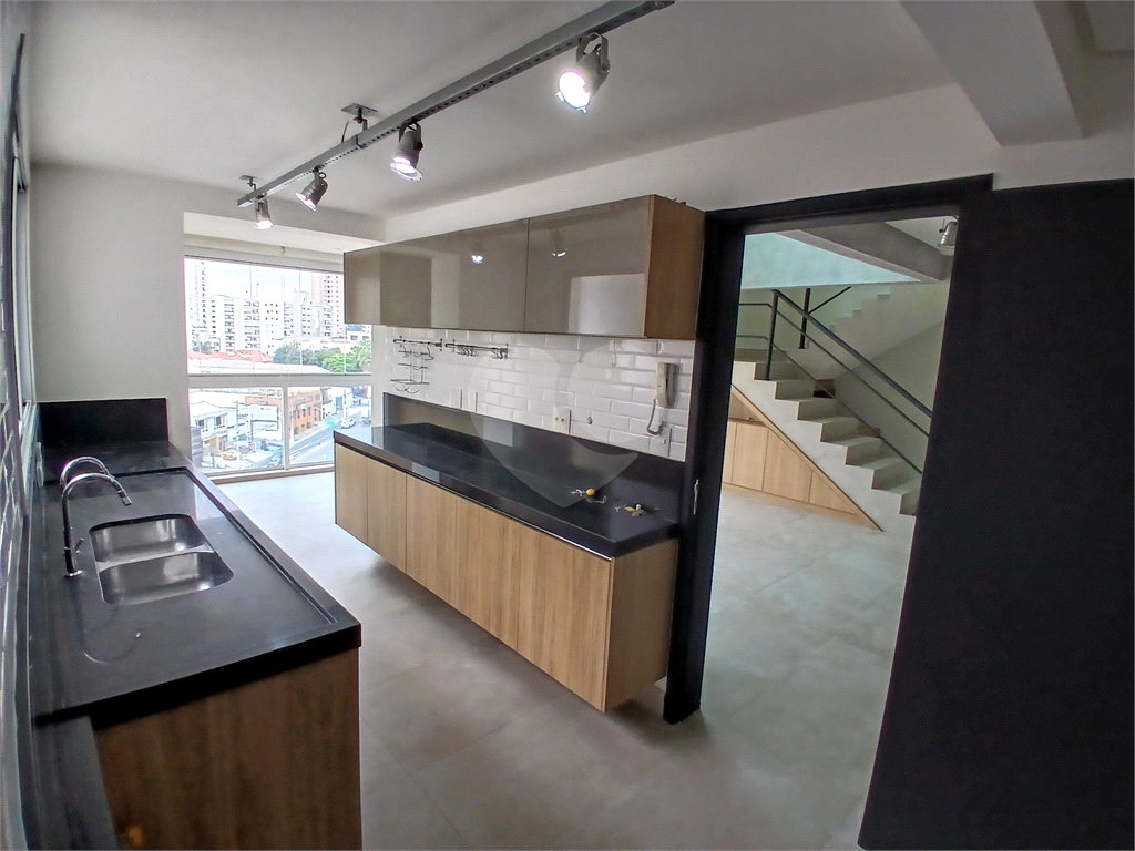 APARTAMENTO em VILA PAULICÉIA