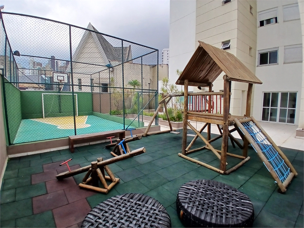 APARTAMENTO em VILA PAULICÉIA