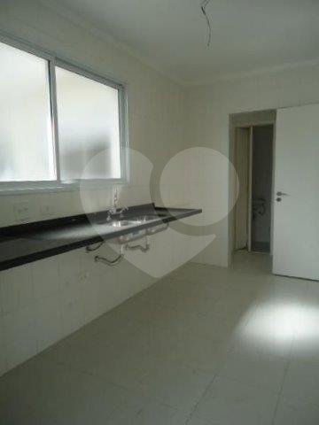 APARTAMENTO em VILA PAULICÉIA