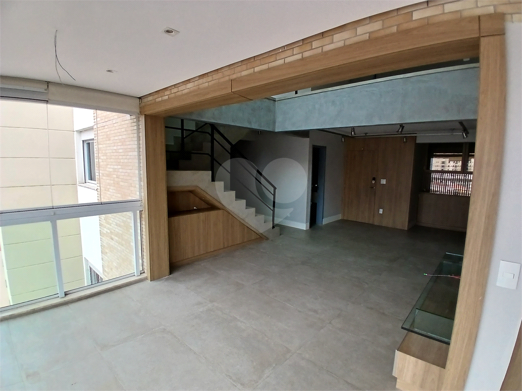 APARTAMENTO em VILA PAULICÉIA