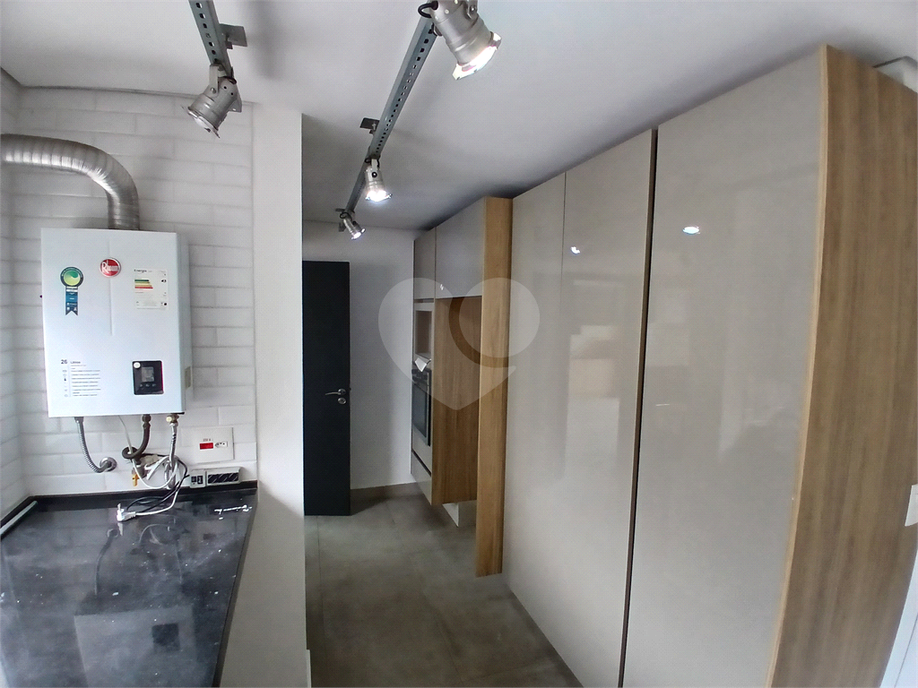 APARTAMENTO em VILA PAULICÉIA