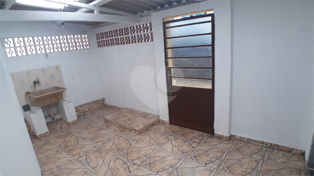 Sobrado à venda com 2 quartos, 153m² - Foto 14