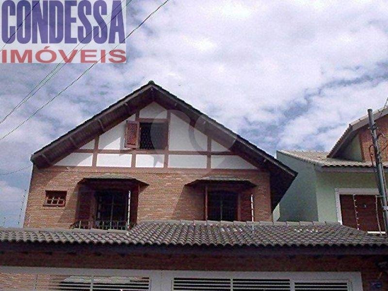 SOBRADO em HORTO FLORESTAL