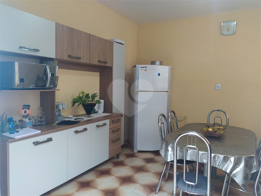 SOBRADO em VILA NOVA MAZZEI
