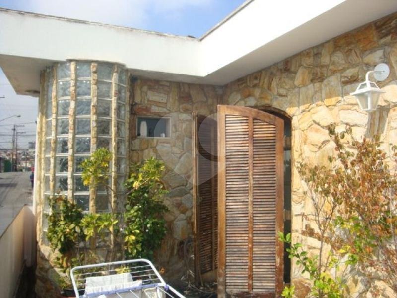 SOBRADO em VILA GUSTAVO