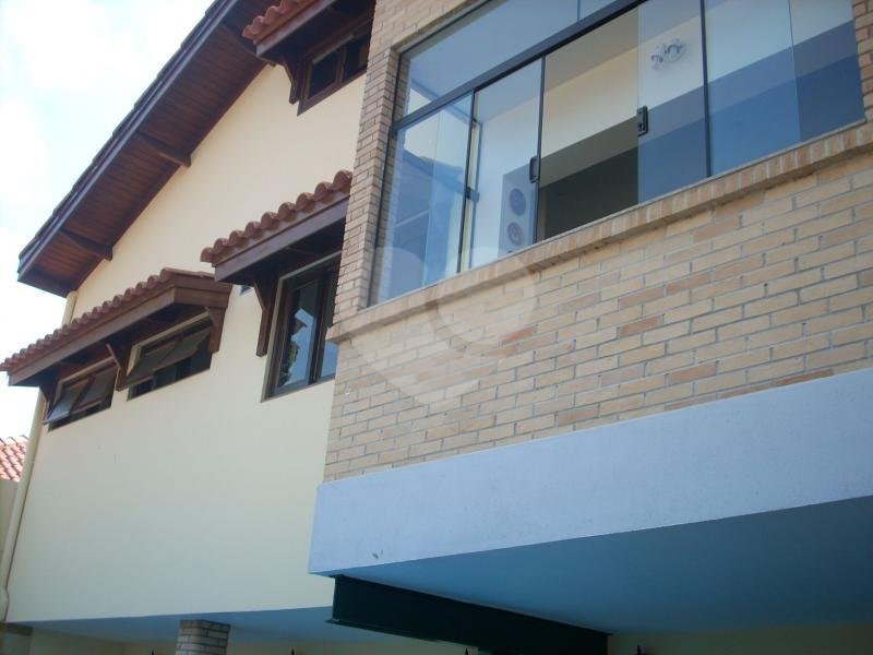 SOBRADO  A VENDA NO TREMEMBÉ - 4 DORMS (2 SUÍTES), PISCINA E 4 VAGAS DE GARAGEM