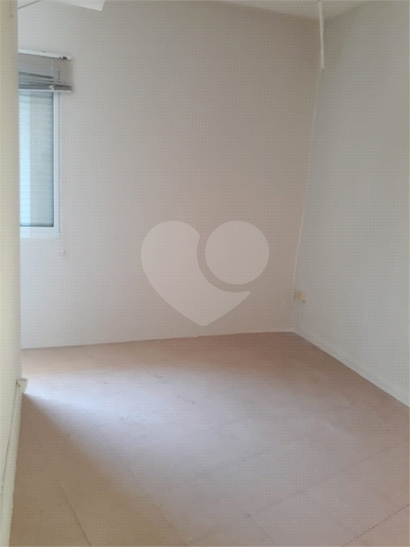 Sobrado à venda com 3 quartos, 200m² - Foto 28