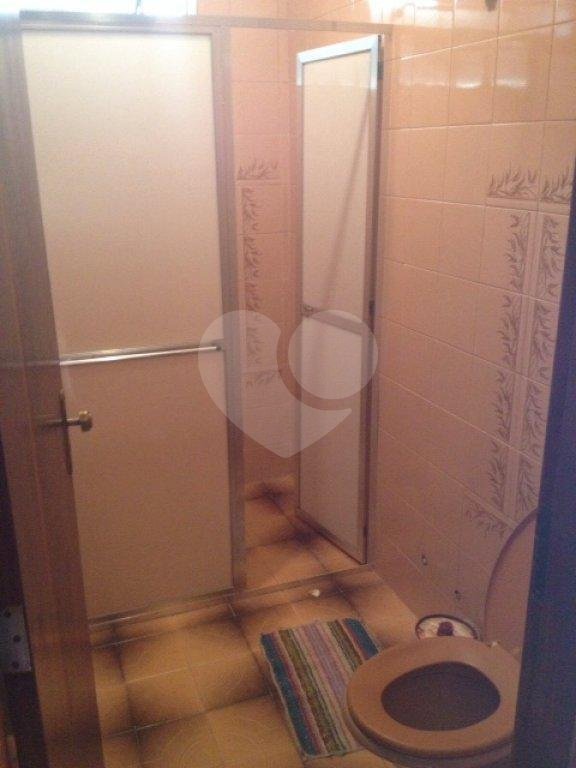 Sobrado à venda com 3 quartos, 200m² - Foto 12