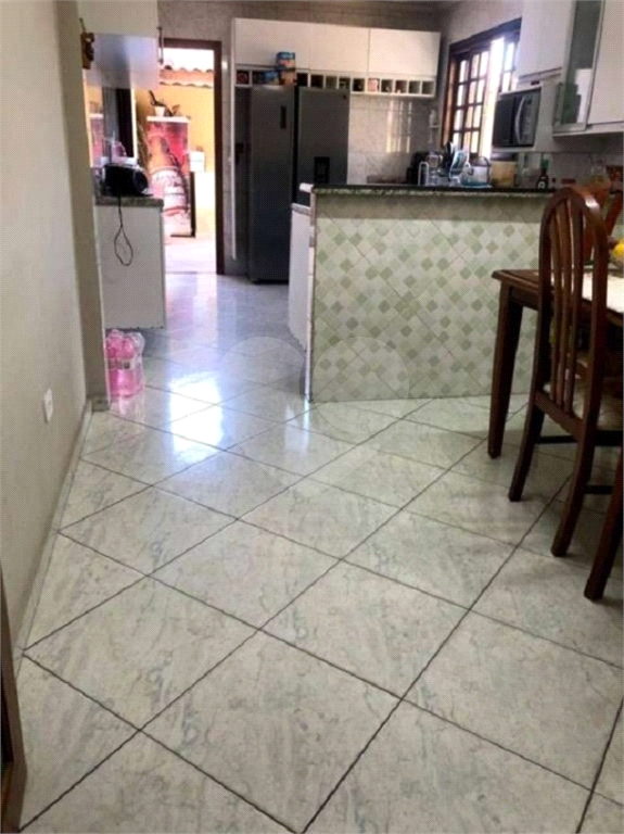 Sobrado à venda com 4 quartos, 290m² - Foto 6