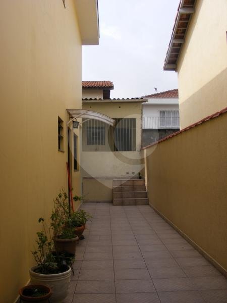 SOBRADO LINDO A VENDA NO PQ CASA DE PEDRA (JD. TREMEMBÉ) - 4 DORMS (1 SUÍTE) E 2 VAGAS DE GARAGEM
