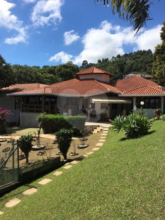 SOBRADO em REGIÃO CENTRAL