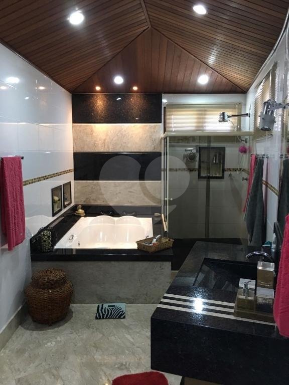 SOBRADO em REGIÃO CENTRAL