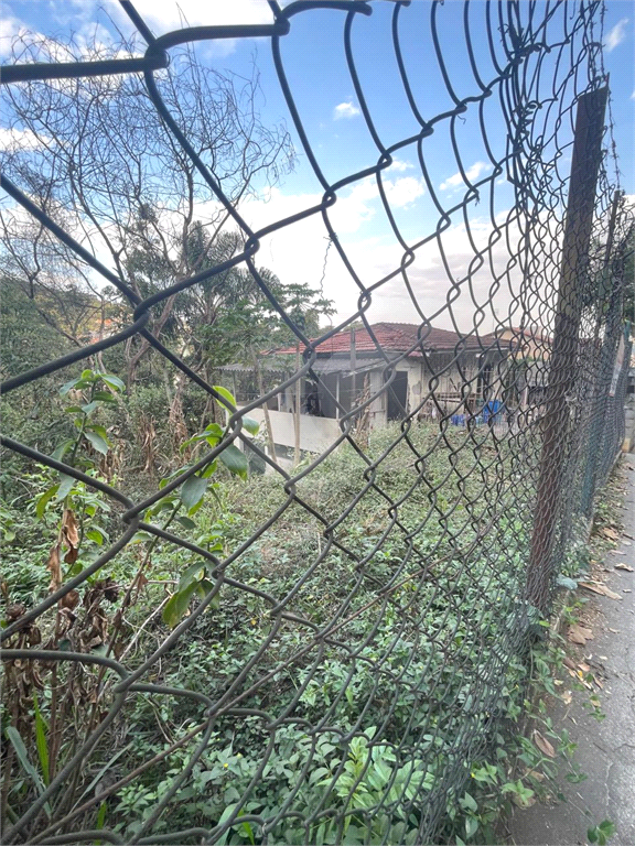 Terreno no pé da Serra da Cantareira