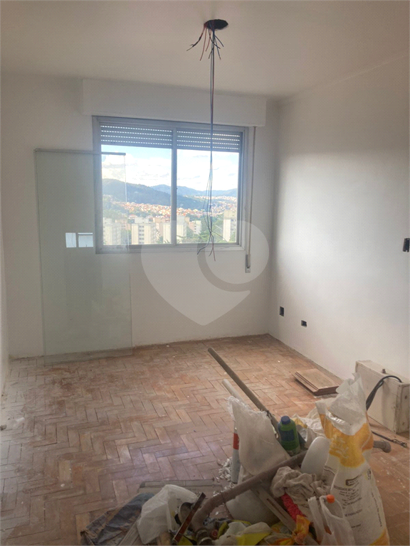 APARTAMENTO A VENDA NO BARRO BRANCO = 156M2 - 3 DORMITÓRIOS (1 SUÍTE) E 4 VAGAS DE GARAGEM