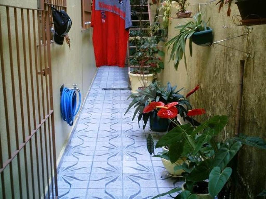 CASA TÉRREA ASSOBRADADA A VENDA PRÓXIMA AO HORTO FLORESTAL - 3 DORMS (1 SUÍTE) E 3 VAGAS DE GARAGEM