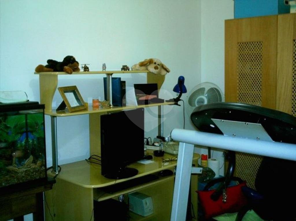 CASA TÉRREA ASSOBRADADA A VENDA PRÓXIMA AO HORTO FLORESTAL - 3 DORMS (1 SUÍTE) E 3 VAGAS DE GARAGEM