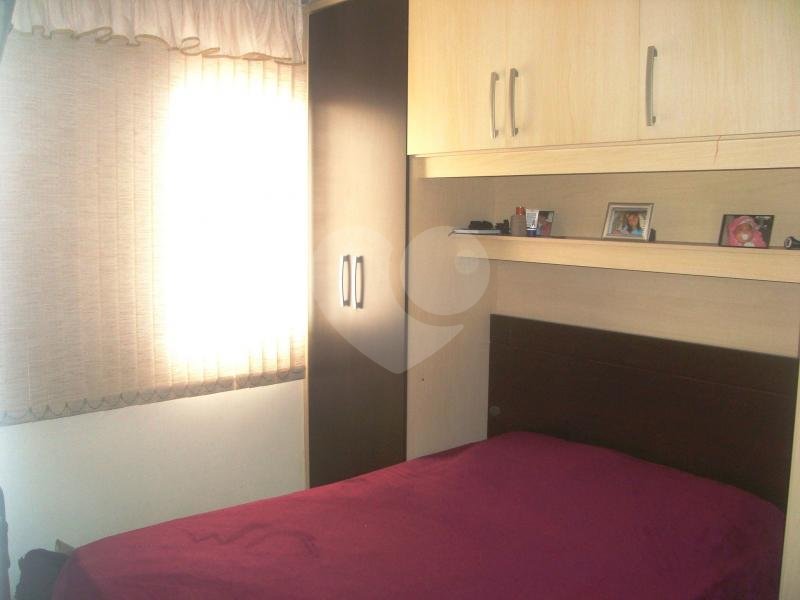 APARTAMENTO em CASA VERDE