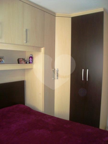 APARTAMENTO em CASA VERDE