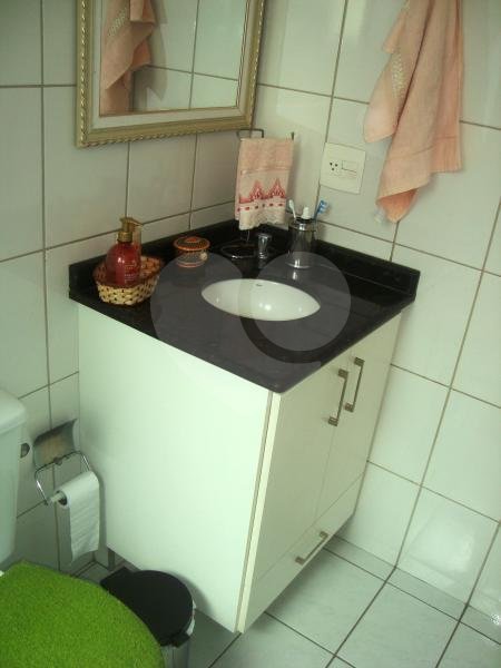 APARTAMENTO em CASA VERDE