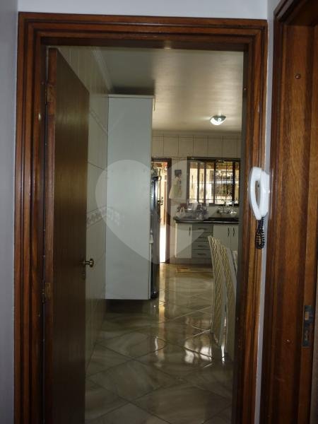 Sobrado à venda com 3 quartos, 230m² - Foto 14