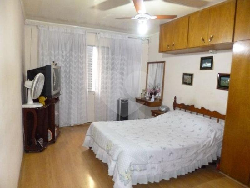 Sobrado à venda com 3 quartos, 260m² - Foto 15