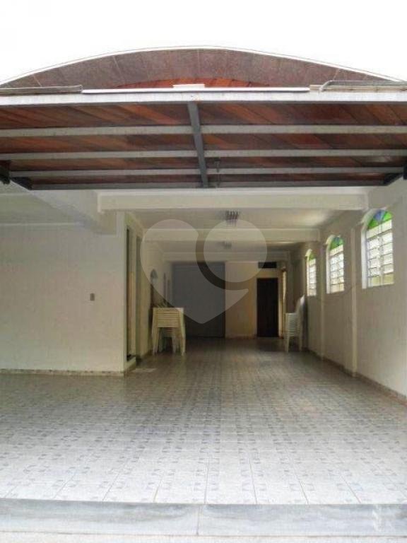 Sobrado à venda com 3 quartos, 480m² - Foto 3