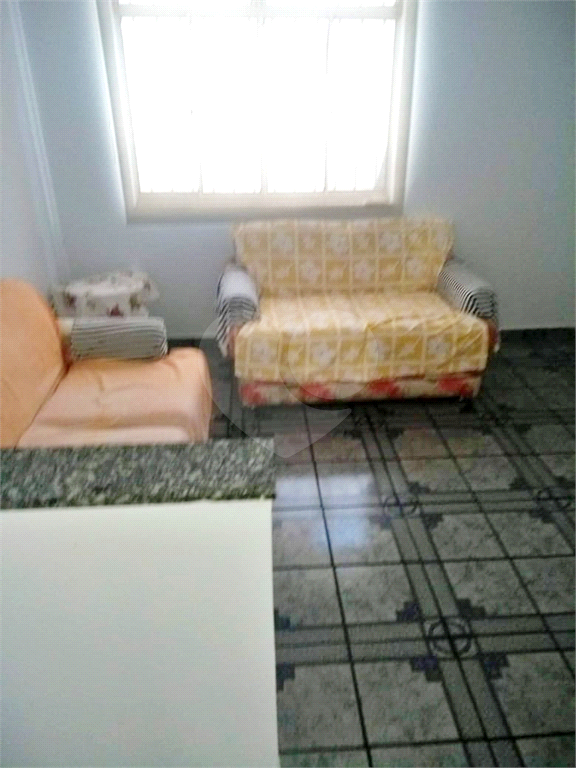 Sobrado à venda com 2 quartos, 200m² - Foto 13