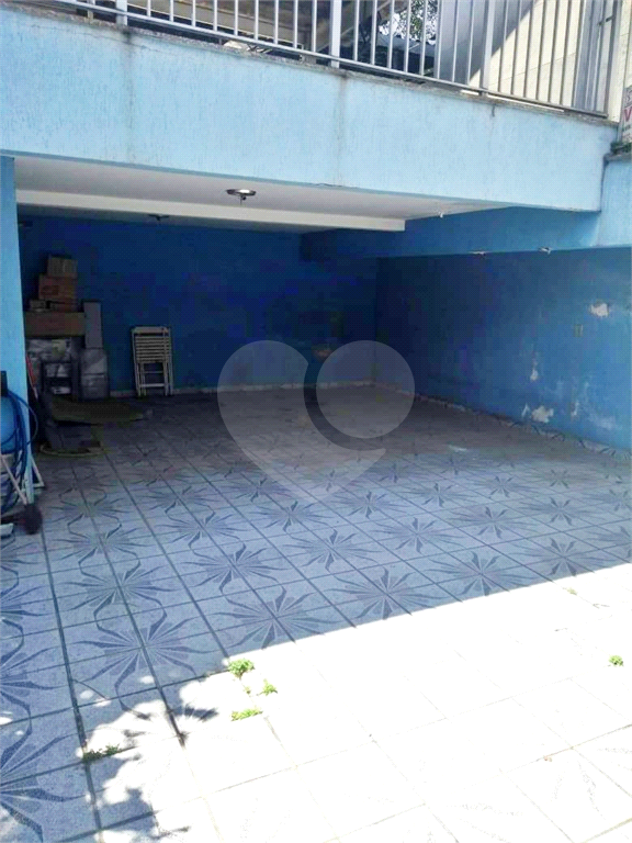 Sobrado à venda com 2 quartos, 200m² - Foto 42