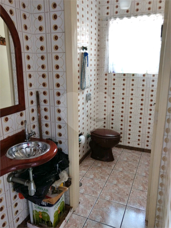 Sobrado à venda com 2 quartos, 200m² - Foto 28