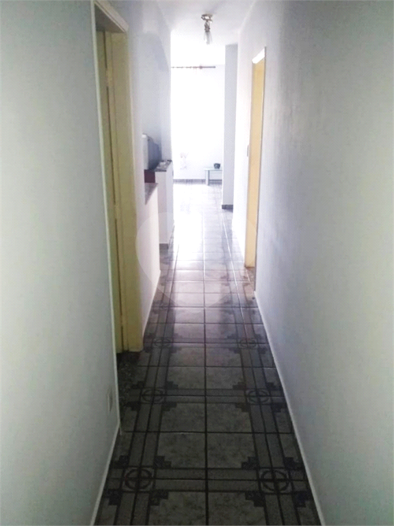 Sobrado à venda com 2 quartos, 200m² - Foto 22