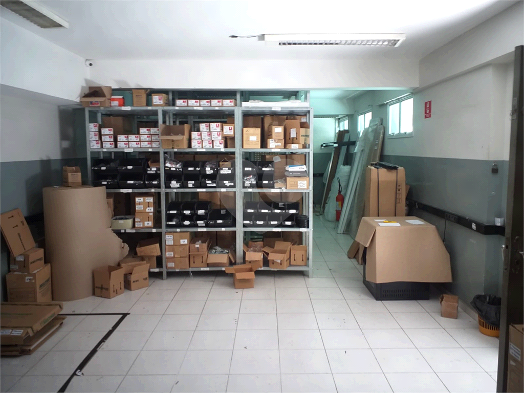 Prédio comercial a venda no Ipiranga próx metrô - 1050m2 de área útil - 8 vagas de garagem