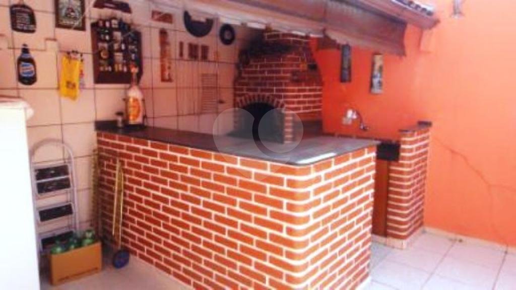 SOBRADO em VILA DAS PALMEIRAS